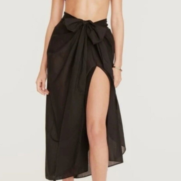 J.Crew Women's Convertible beach sarong in Black Sheer Resort wear Small - Picture 1 of 9